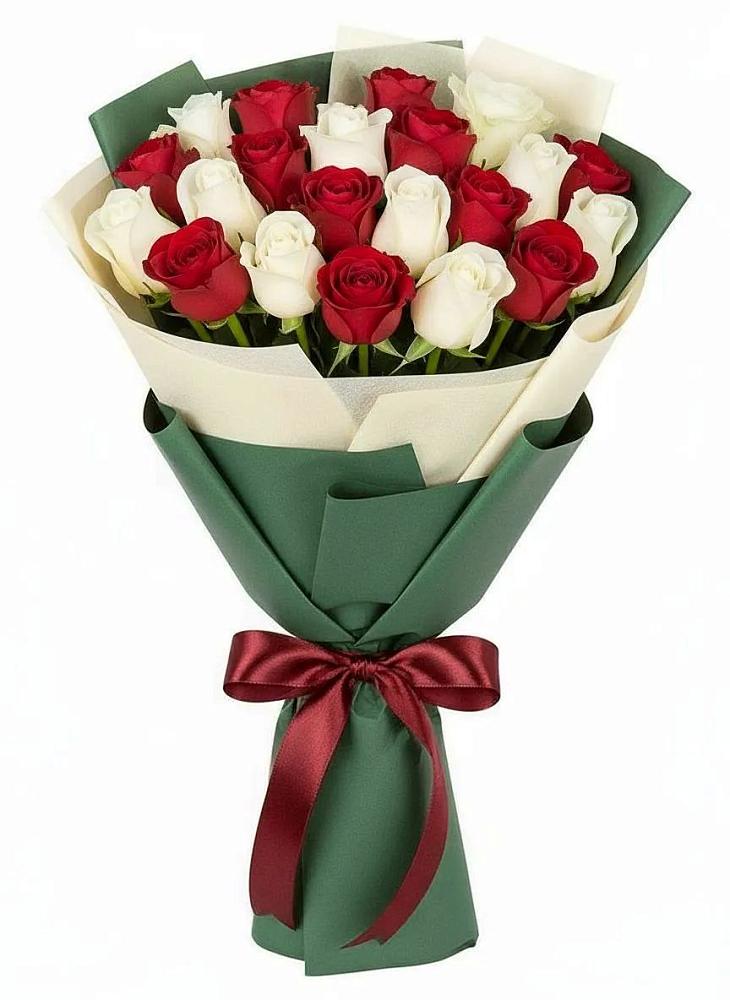 Букет Микс из красных и белых роз в Маслянино