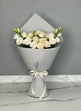 Букет цветов из:  Розы и Лизиантусы в Маслянино